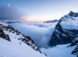 Tragedie în Alpi: Alpinist german a căzut 100 metri și a murit