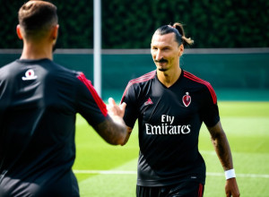 Zlatan Ibrahimović revine la antrenamentele lui AC Milan înaintea noului sezon