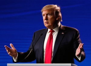 Donald Trump la Tragerea la Sorți a Cupei Mondiale 2026: Va Primi Noul Premiu pentru Pace al FIFA?