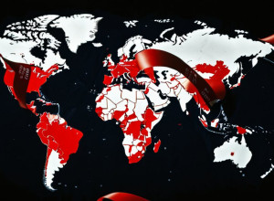 Madonna îl atacă dur pe Donald Trump pentru deciziile privind Ziua Mondială SIDA