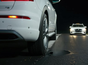 Un bărbat necunoscut a perforat anvelopele unui vehicul radar în Germania: Poliția îl caută