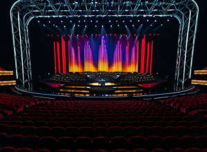 Jennifer Lopez lansează o nouă serie de concerte la Las Vegas cu un videoclip incendiar în bikini