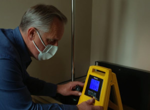 Primul titlu pentru limba română