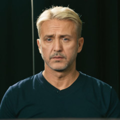 Actorul din "Emily in Paris", Jeremy O. Harris, reținut în Japonia pentru posesie de droguri