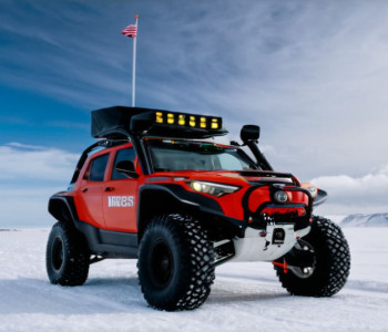 Tehnologie avansată la -30°C: Vehicul electric cu inteligență artificială salvează urșii polari