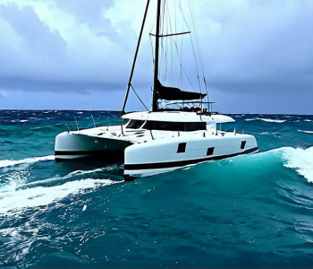 Catamaran scufundat în Caraibe: 55 de pasageri &quot;Mein Schiff 1&quot; salvați