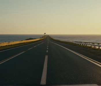 Tragedie la Maratonul Nisa-Cannes: Un alergător de 27 de ani s-a prăbușit la 100 de metri de linia de sosire și a murit