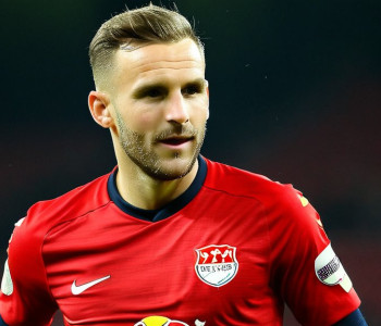 Starul DFB David Raum: Tatuajul Prieteniei și Ambițiile de Carieră