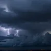 Alertă de supercelule: Furtuni violente şi vijelii se abat asupra Germaniei în weekend
