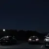 Șofer Audi din Dortmund s-a ascuns în portbagaj pentru a evita poliția și i-a agresat pe ofițeri
