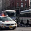 Accident grav în Berlin: Autoturism a lovit un autobuz, 10 copii printre răniți