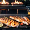 Tendințe Grill 2025: Peștele fără Oase și Fructele Exotice, Vedetele Sezonului de Grătar