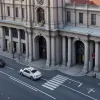 Culmea tupeului: Un bărbat din Augsburg a mers la poliție să-și predea permisul, deși avea interdicție de a conduce