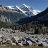 Dezastru în Elveția: Hotelul "Edelweiss", distrus în secunde de o alunecare de teren după 80 de ani