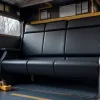 Căuta AirPods și a rămas blocat: Pompierii au salvat un bărbat dintr-un scaun de tren după 1,5 ore în Germania
