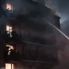 Incendiu în Heinsberg: Pompierii au salvat un copil dintr-un bloc în flăcări în Germania