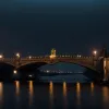 Berlin: Un polițist a fost lovit de o mașină pe podul Oberbaumbrücke. Ofițerul, spitalizat cu rană la cap