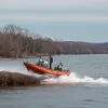 Pompierii au salvat o căprioară din portul rece din Flensburg, Germania