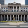 Tribunalul din Köln judecă un congolez acuzat că a muşcat de ureche o poliţistă