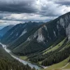 Tragedie în Tirol: O elevă de 11 ani a murit după o cădere într-un defileu în timpul unei excursii școlare
