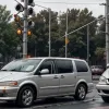 Accident grav în Sindelfingen: Șofer de 81 de ani a trecut pe roșu, patru copii răniți