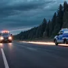 Urmărire nebună în Cehia: Motociclistul fugar fără permis a pierdut cârnații la 170 km/h
