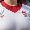 RB Leipzig și-a lansat noul echipament de acasă pentru sezonul 2025/26: Design cu mesaj simbolic