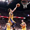 Centrul german Isaiah Hartenstein strălucește în play-off-ul NBA: New York Knicks luptă pentru finala Conferinței