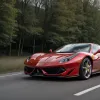 Ferrari distrus complet într-un accident grav în Bavaria: doi răniți transportați la spital