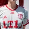 Noul echipament al lui Bayern stârnește controverse printre fani: ce spun oficialii clubului