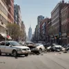 Accident grav în Berlin: Mașină a lovit o motocicletă, trei persoane rănite