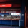 Jaf armat la un restaurant fast-food din Hamburg: Hoțul mascat, căutat de poliție