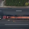 Rostock: Șofer necunoscut a vărsat lichid pe stradă, provocând haos și blocarea circulației