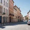 Jaf în Nürnberg: Doi bărbați au smuls un lanț de la gâtul unui tânăr de 20 de ani