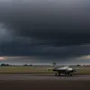 Atac major al Ucrainei asupra unei baze rusești: Peste 40 de avioane, inclusiv bombardiere strategice, avariate