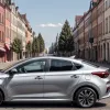 Accident în Germania: Șoferul unei mașini mici a lovit un Kia parcat și a fugit