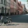 Accident în Germania: Biciclistă de 18 ani lovită de mașină în Heinsberg, șoferița a fugit
