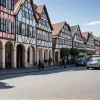 Incident șocant în Germania: Un bărbat a mers aproape dezbrăcat pe străzi în Soest, riscă dosar penal