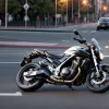 Urmărire ca-n filme în Osnabrück: Motociclistul a fugit de poliție cu 150 km/h și a provocat un accident