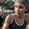 Scenă Curioasă la Roland Garros: Mirra Andreeva a SCOS o bandană din Sutienul Sportiv după Meci