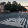 Un bărbat a blocat drumul cu un semn "Accident" în Germania și era să provoace un alt incident