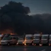 Val de incendiari în Berlin: Zeci de furgonete Telekom și Amazon distruse, suspectați extremiștii de stânga