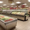 Bărbat a mâncat cu mâinile din bufetul de salate și a furat bere dintr-un supermarket în Germania