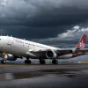 Zbor Ryanair prins în turbulențe severe: 8 pasageri răniți cer explicații urgente