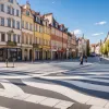 Șofer a lovit o persoană în scaun cu rotile pe trecerea de pietoni și a fugit în Hattingen, Germania