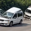 Accident pe autostrada A20 din Germania: O familie a fost rănită după ciocnirea dintre un microbuz și o autorulotă