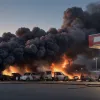 Incident șocant la Hanovra: Bărbat cu topor, arestat de forțele speciale SEK după ce și-a incendiat mașina la benzinărie