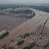 Inundații devastatoare în China de Sud: Orașe întregi sub apă după taifunul „Wutip” și ploile musonice