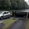 Şofer adormit la volan lângă Weimar: Renault s-a răsturnat, există un rănit