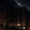 Trei blocuri incendiate intenționat: 40 de oameni salvați, ancheta vizează tentativă de omor
